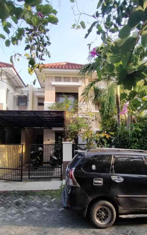 rumah kompleks elite central park a yani strategis