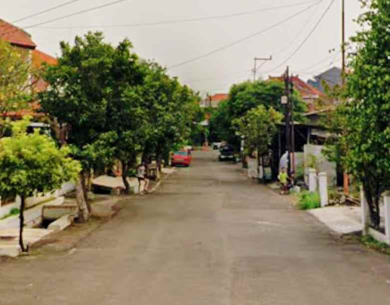 rumah lamper semarang selatan