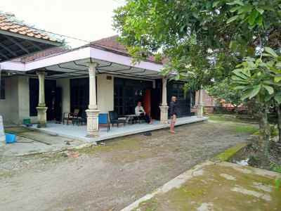 rumah legok kaler