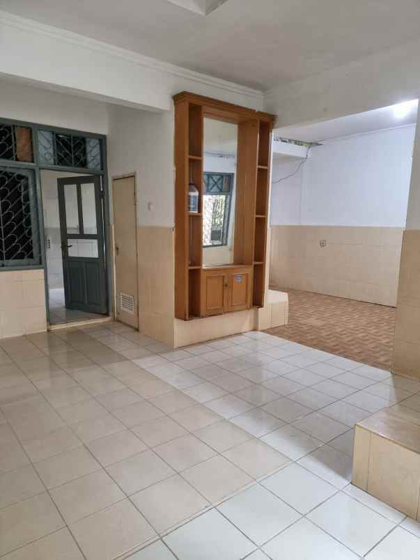 rumah luas harga murah komplek elit telkom jatiasih