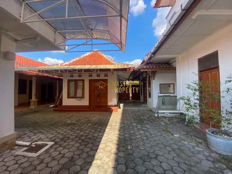 rumah megah mewah dekat ringroad jogja shm siap huni