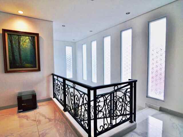 rumah menteng
