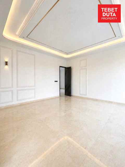 rumah menteng