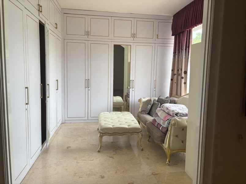 rumah mewah di bukit gading mediterania kelapa gading