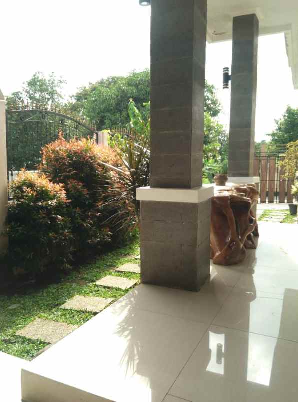 rumah mewah tamansari bogor selatan