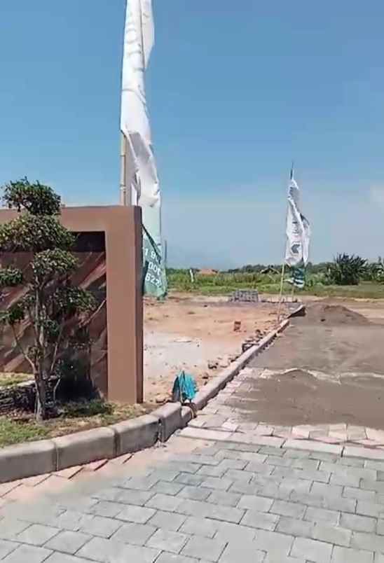 rumah modern lokasi strategis di mojokerto