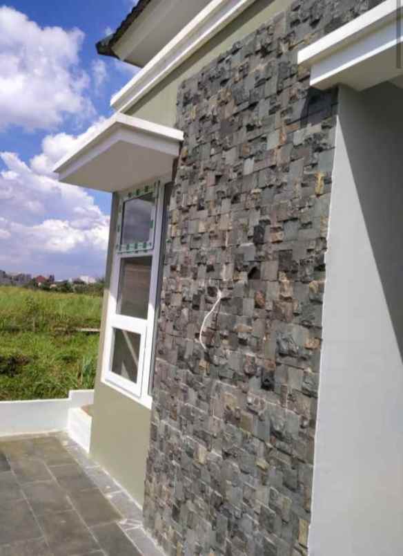 rumah modern minimalis tanpa dp di sawangan