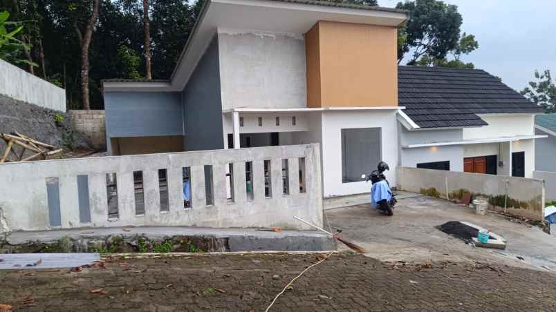 rumah modern shm ready siap huni bisa kpr