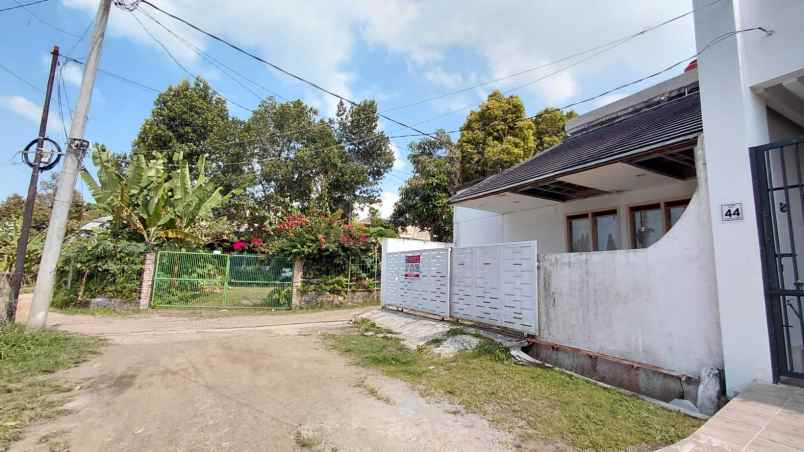 rumah murah jambudipa hook lingkungan sejuk