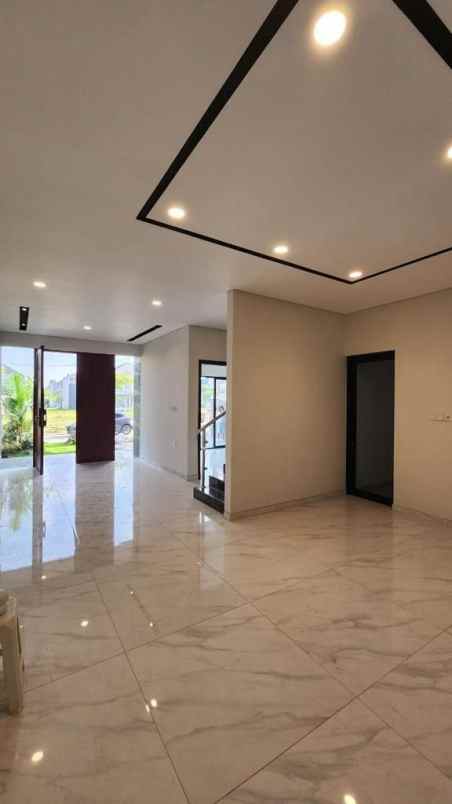 rumah murah modern di citraland graha famili surabaya