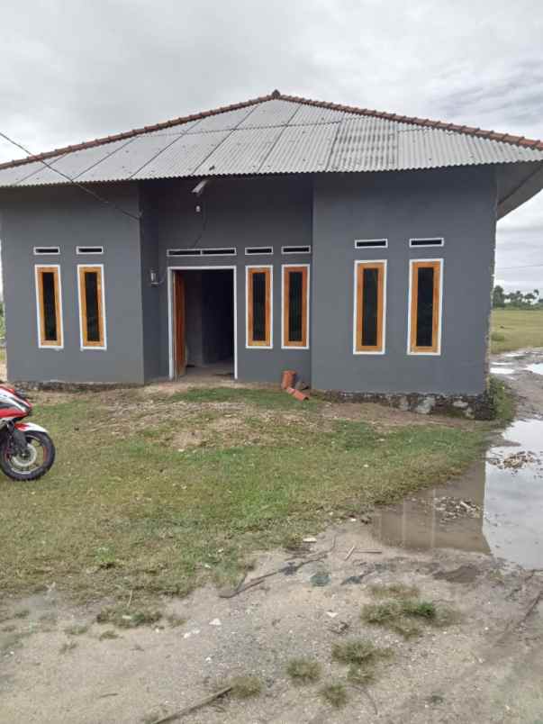 rumah murah pinggir pantai cocok untuk vila