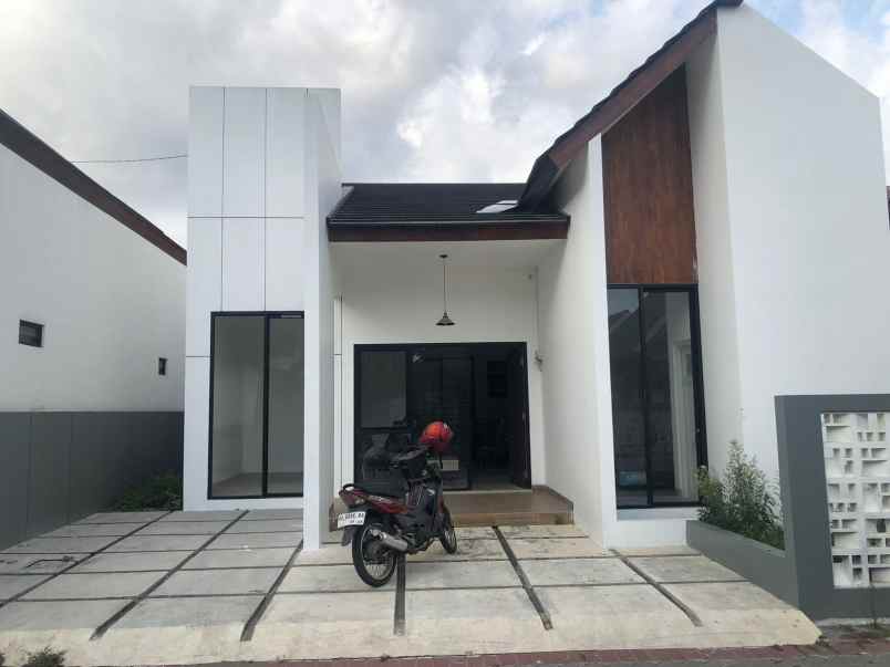 rumah murah siap huni 1 menit dari polres sleman