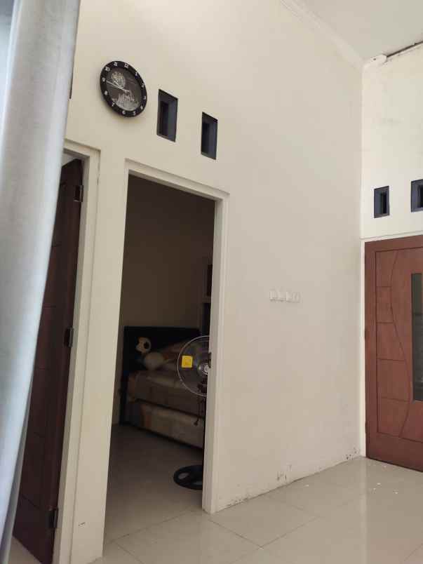 rumah murah siap huni medokan surabaya