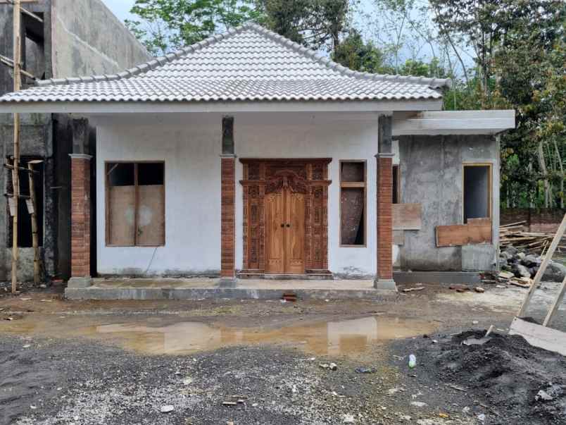 rumah murah tanah luas nuansa pedesaan borobudur