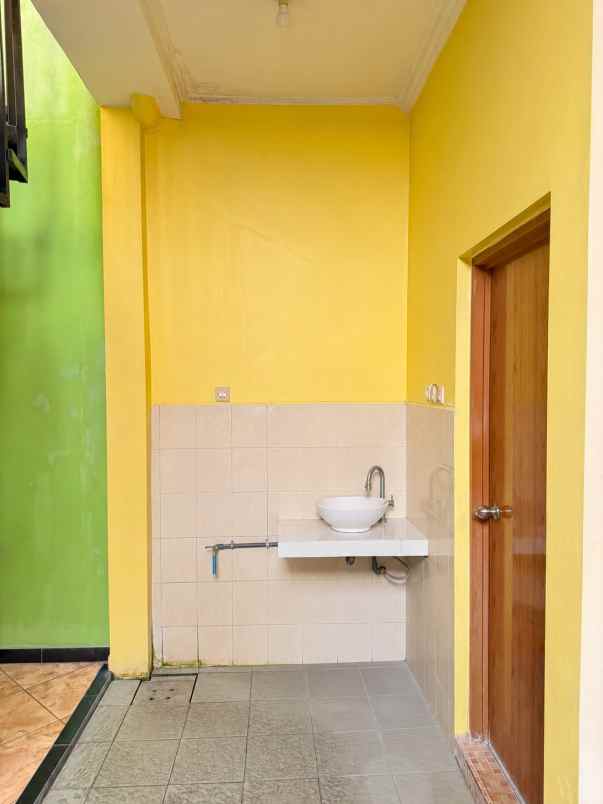 rumah nyaman dan luas mega bukit mas banyumanik