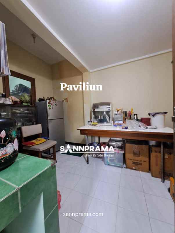 rumah paviliun dengan tanah luas di beji bbgrin