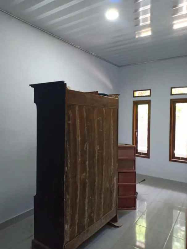 rumah perum siap huni full renov