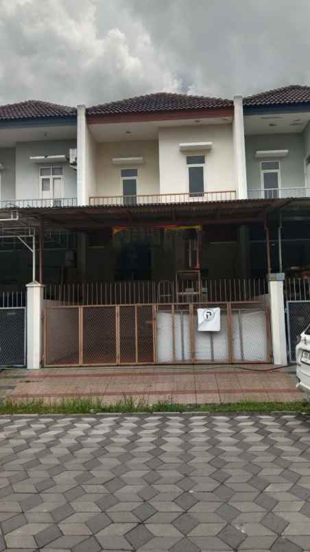 rumah raya kutisari indah siap huni row 3mobil