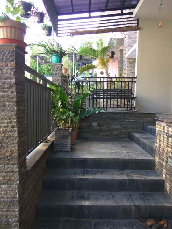 rumah resor dago pakar