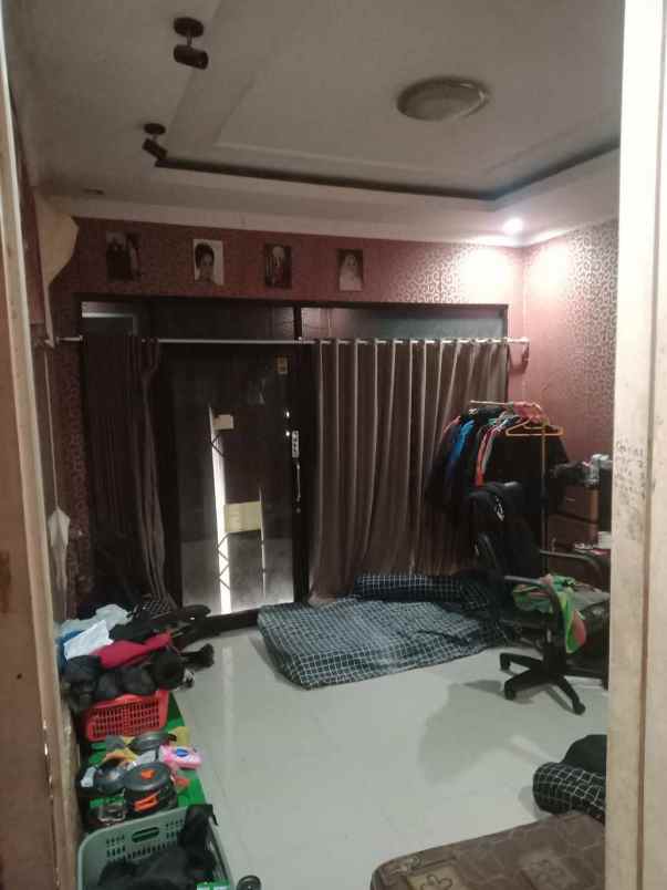rumah second hook dalam kavling di kalimulya depok