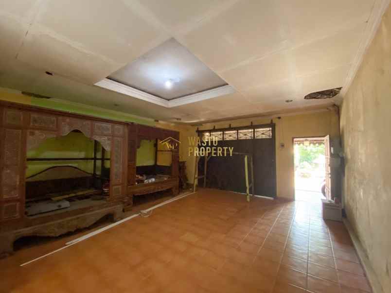 rumah second joglo di tamanmartani kalasan tanah luas