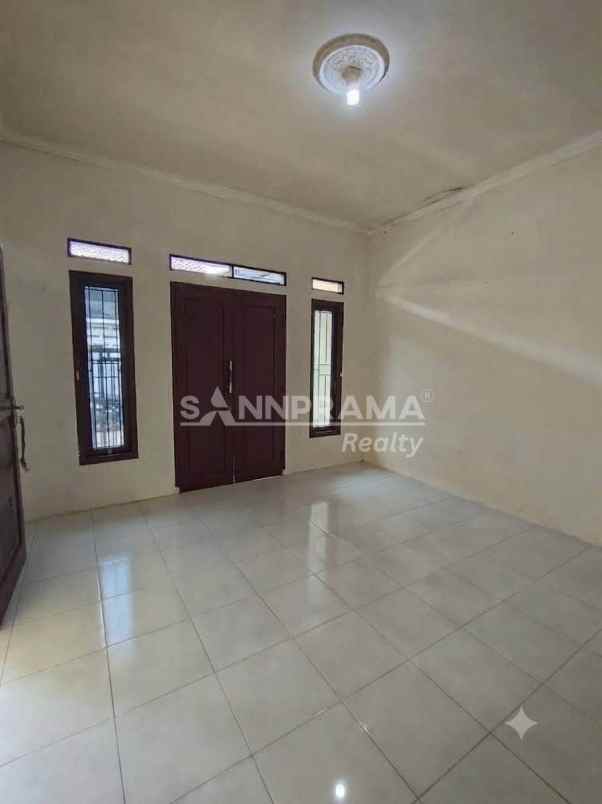 rumah second minimalis di grogol limo depok