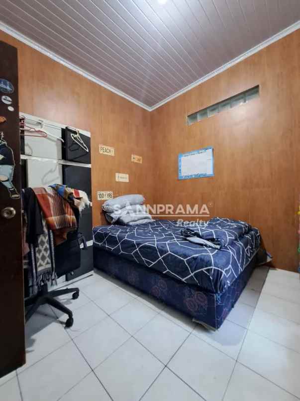 rumah second strategis di beji depok