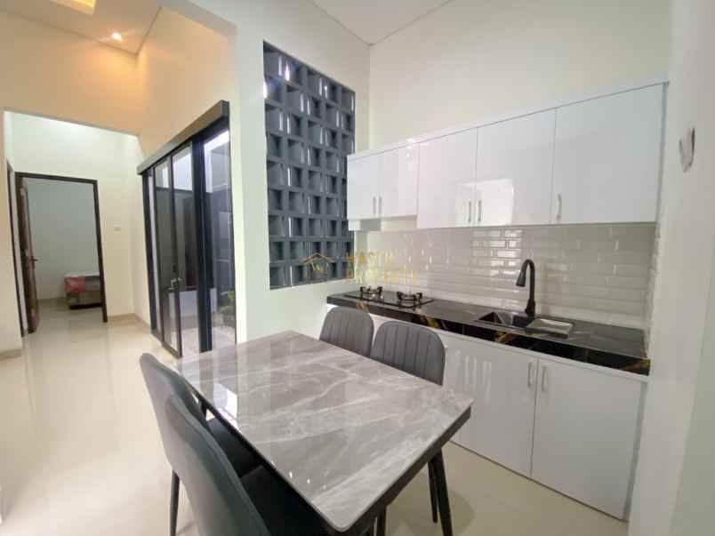 rumah semi furnish di ngaglik sleman siap huni