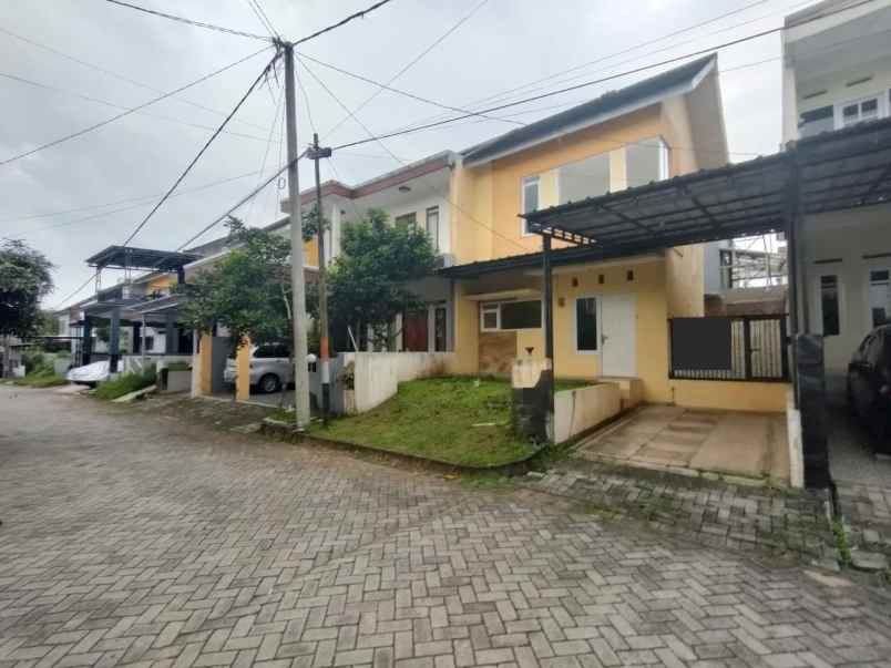 rumah siap huni area permana ciuyah cimahi