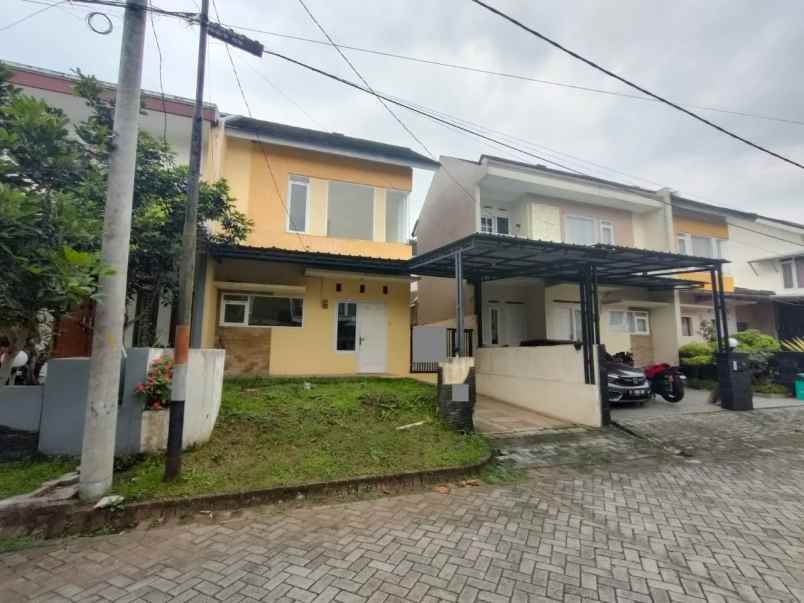 rumah siap huni area permana ciuyah cimahi