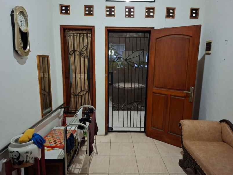 rumah siap huni asri nyaman di cimanggis depok