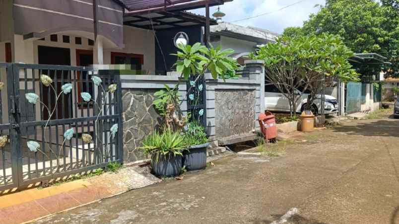 rumah siap huni asri nyaman di cimanggis depok