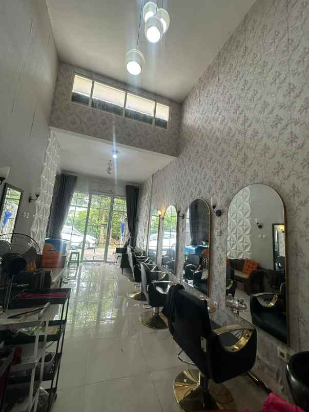 rumah siap huni di perum kebraon surabaya selatan