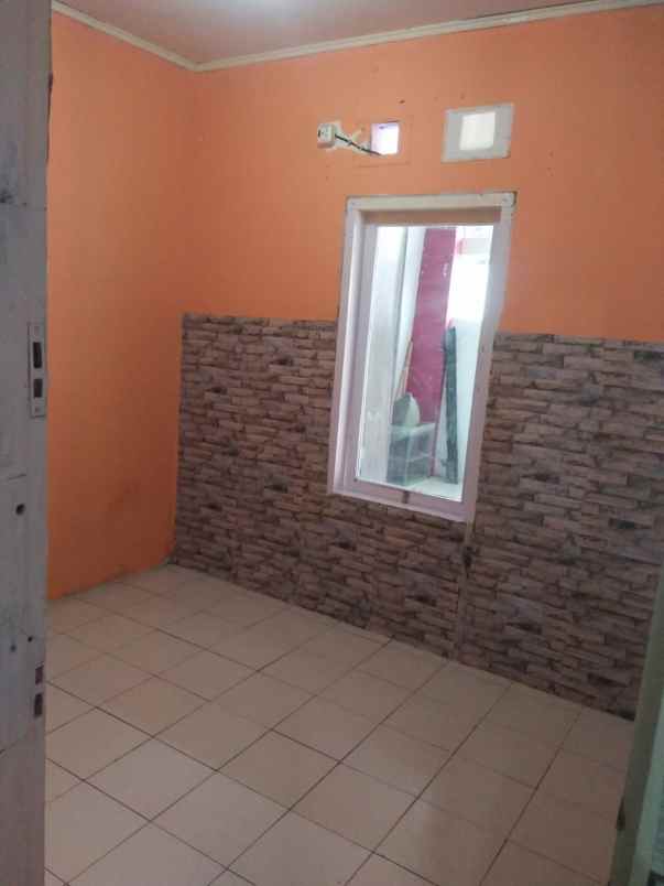 rumah siap huni dijual di perumahan duta bintaro