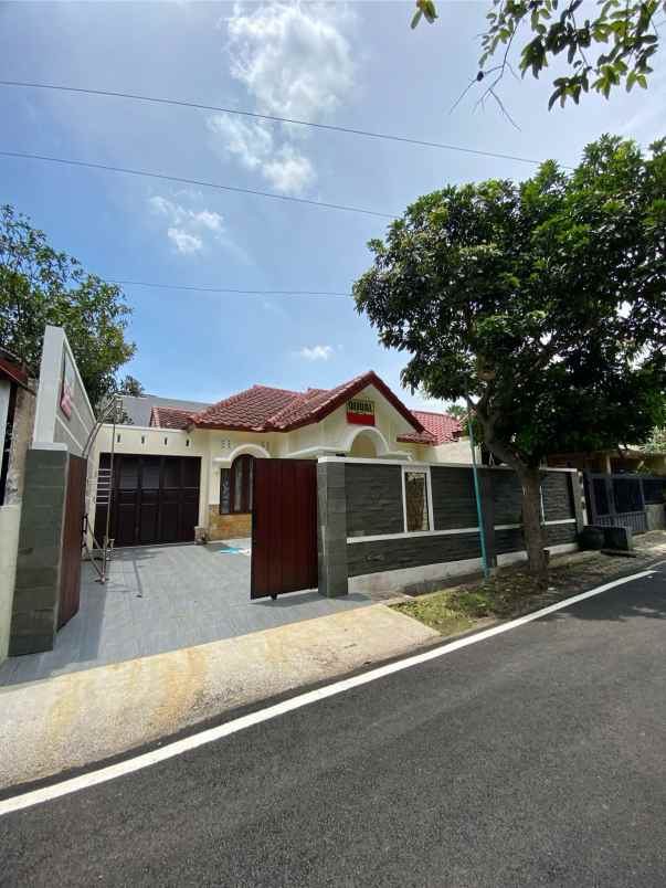 rumah siap huni lokasi dekat politeknik malang