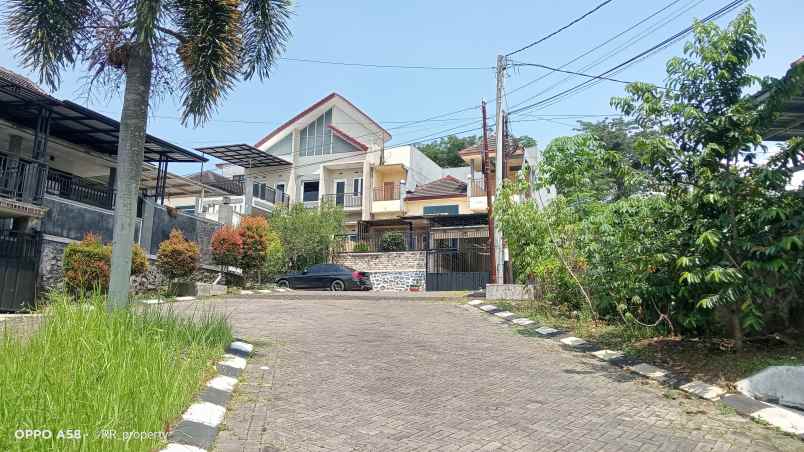 rumah siap huni lokasi oma kampus dau