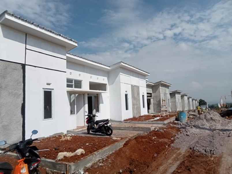 rumah subsidi rasa real estate majalaya bandung