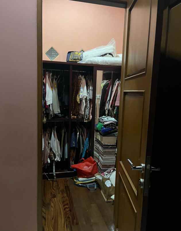 rumah super luas pinggir jalan pepaya raya jagakarsa