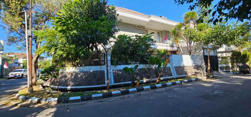 rumah surabaya timur sutorejo prima row jalan 3 mobil