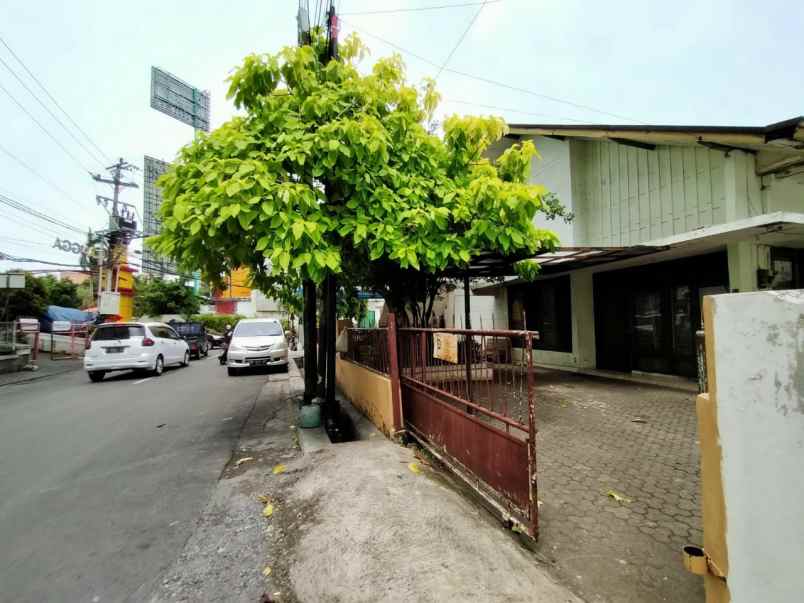 rumah tengah kota 50 m dari simpang lima semarang