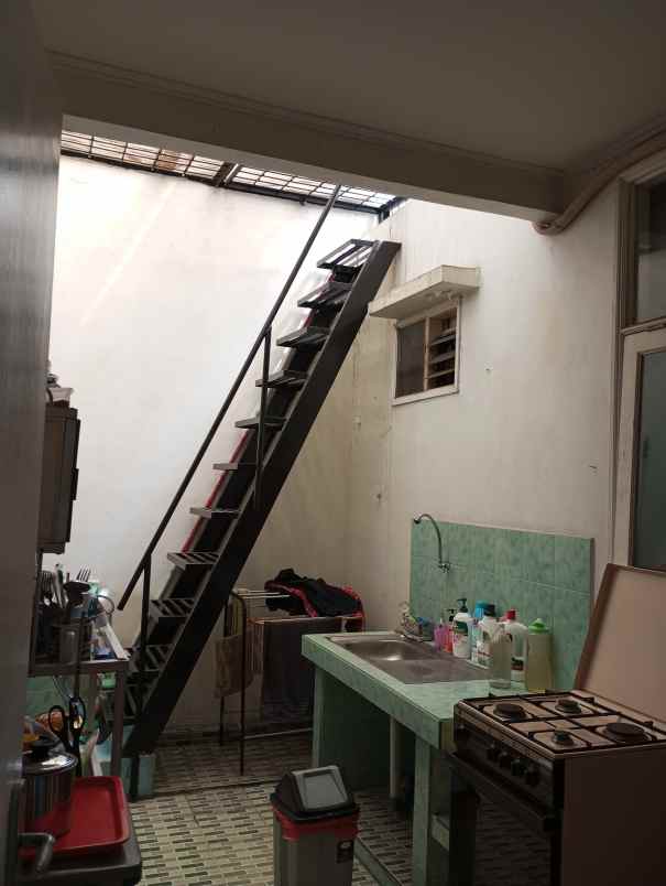 rumah tinggal lippo cikarang