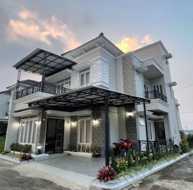 rumah villa pacet cipanas mewah murah