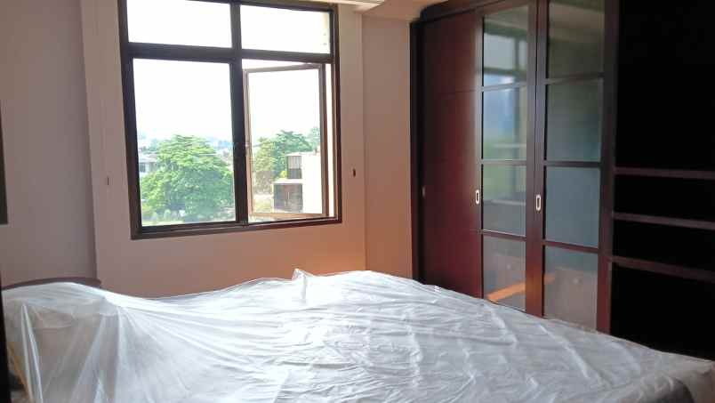 sewa 3br apartemen kusuma chandra baru renovasi