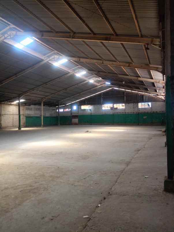 sewa gudang jurumudi tangerang