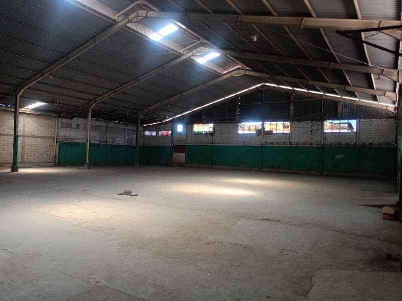 sewa gudang jurumudi tangerang