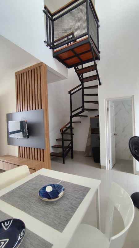 siap huni rumah townhouse modern kota bekasi