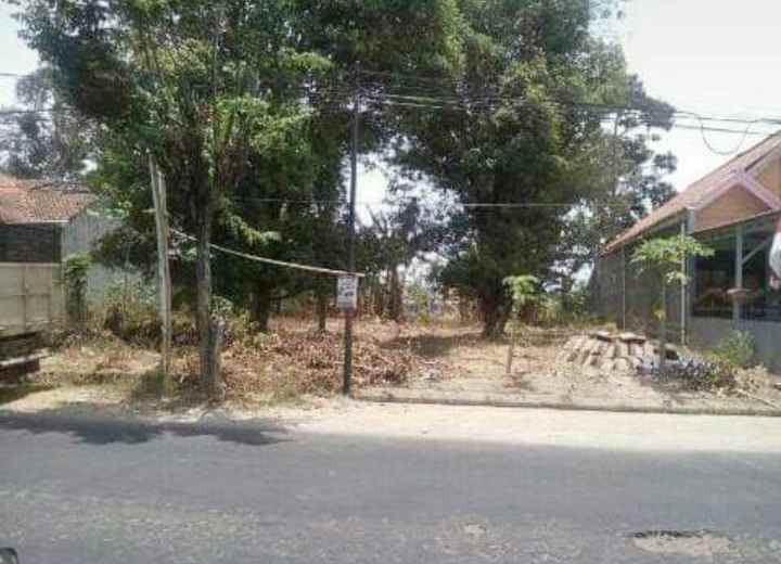 tanah komersil pinggir jl raya kota kiluni gan dijual