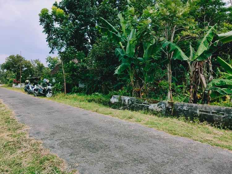 tanah komplek pasar kerjo