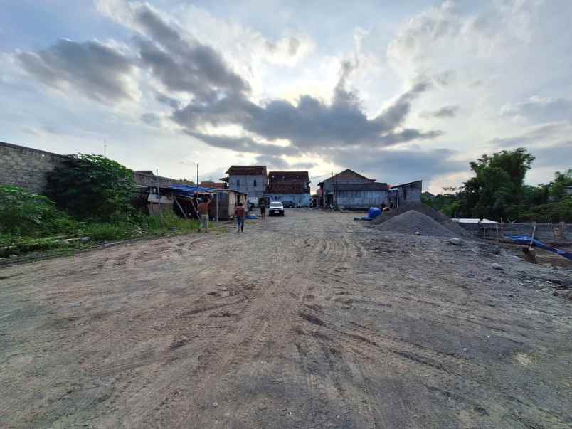 tanah shmp strategis area kampus condongcatur
