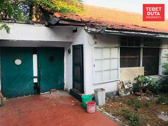tanah tebet